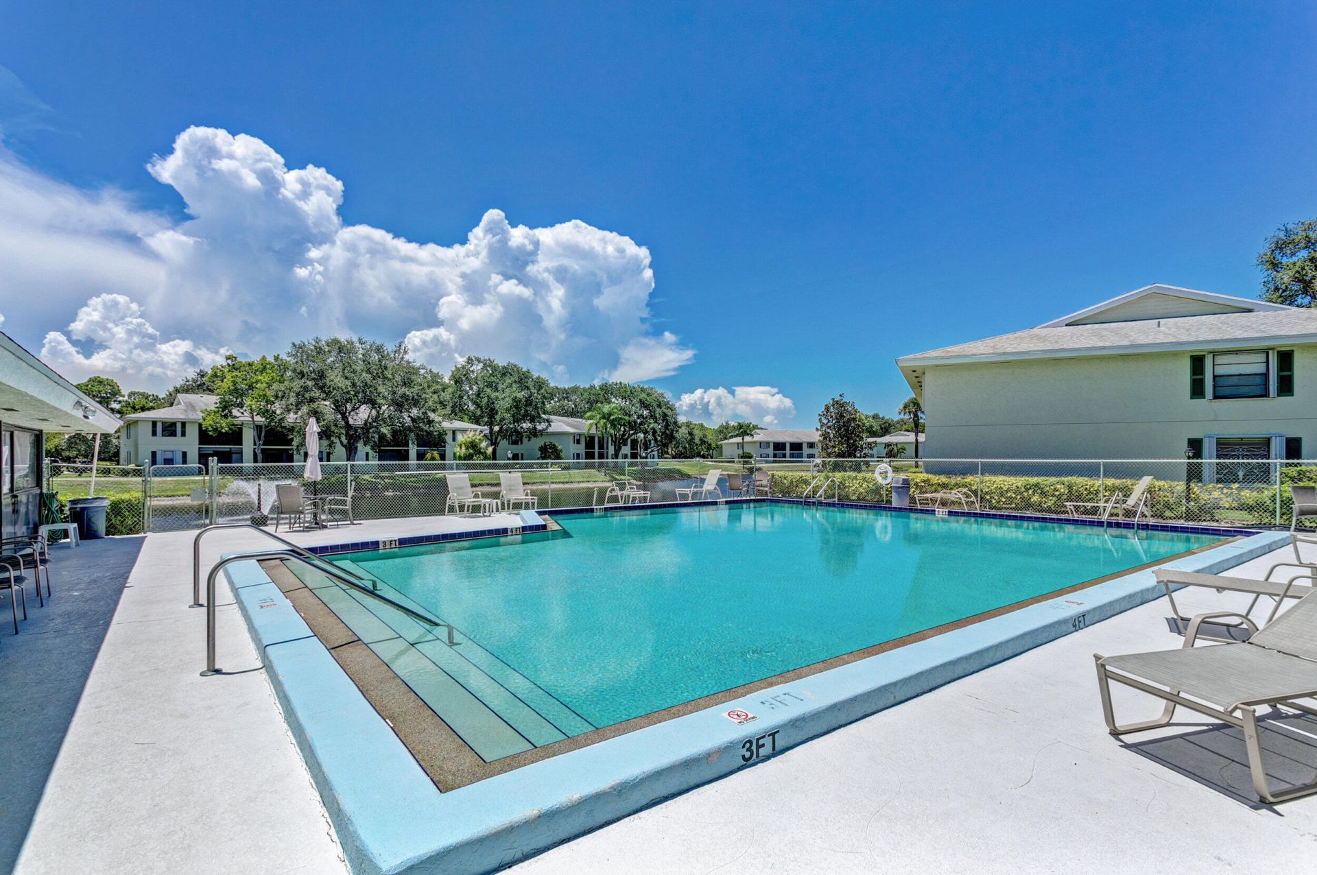 601 Sabal Ridge Circle, Unit A, Palm Beach Gardens, FL 33418 Photo