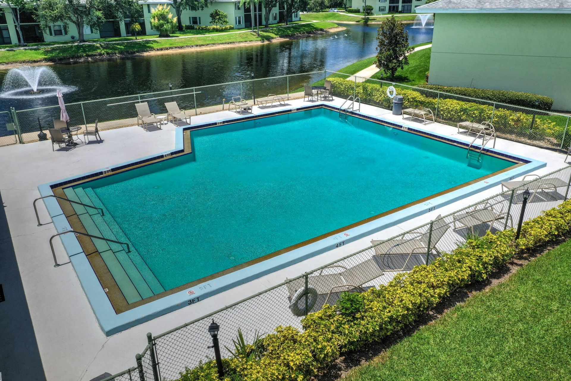 601 Sabal Ridge Circle, Unit A, Palm Beach Gardens, FL 33418 Photo