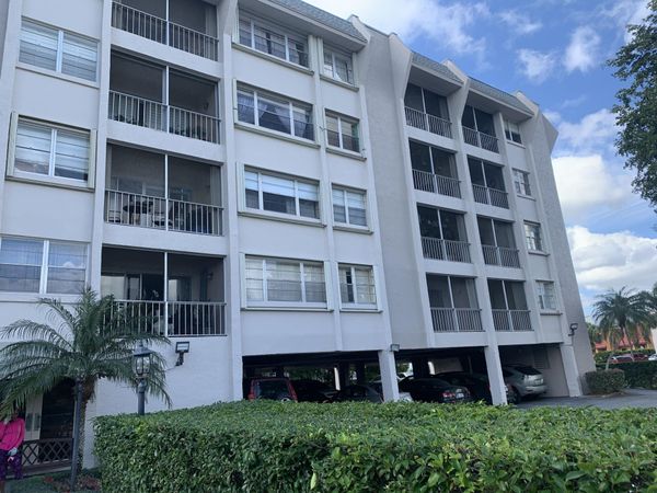 505 Spencer Drive, Unit 410, West Palm Beach, FL 33409