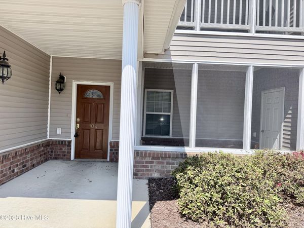 1936 Tara Court , Unit 104, Greenville, NC 27858