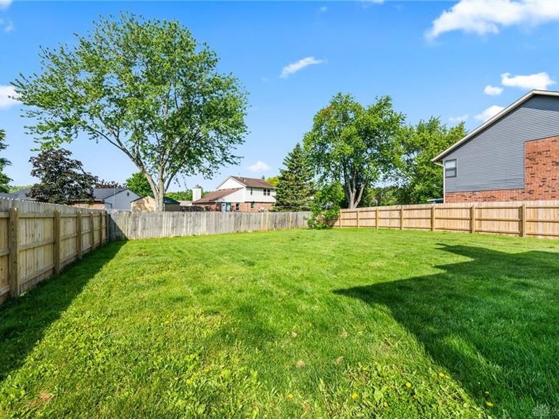 8349 Timber Walk Court, Huber Heights, OH 45424 Photo 49