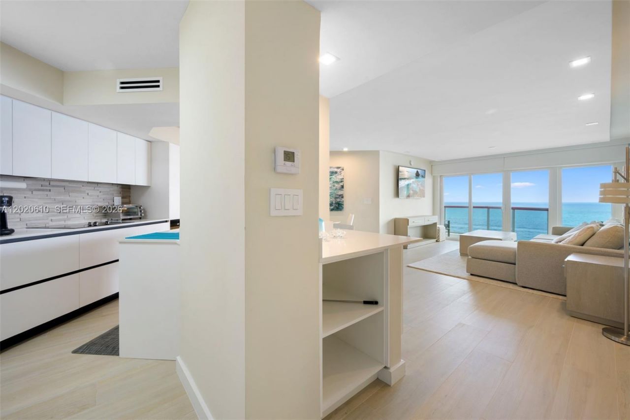 Please Call For Address, Unit 2009, Miami Beach, FL 33141 Photo