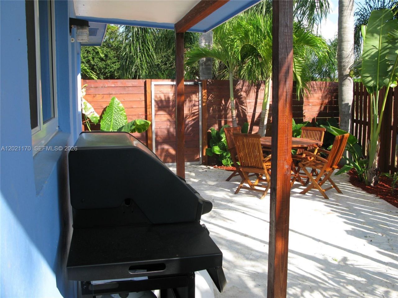 13767 Oleander Ave, Unit E, Juno Beach, FL 33408 Photo