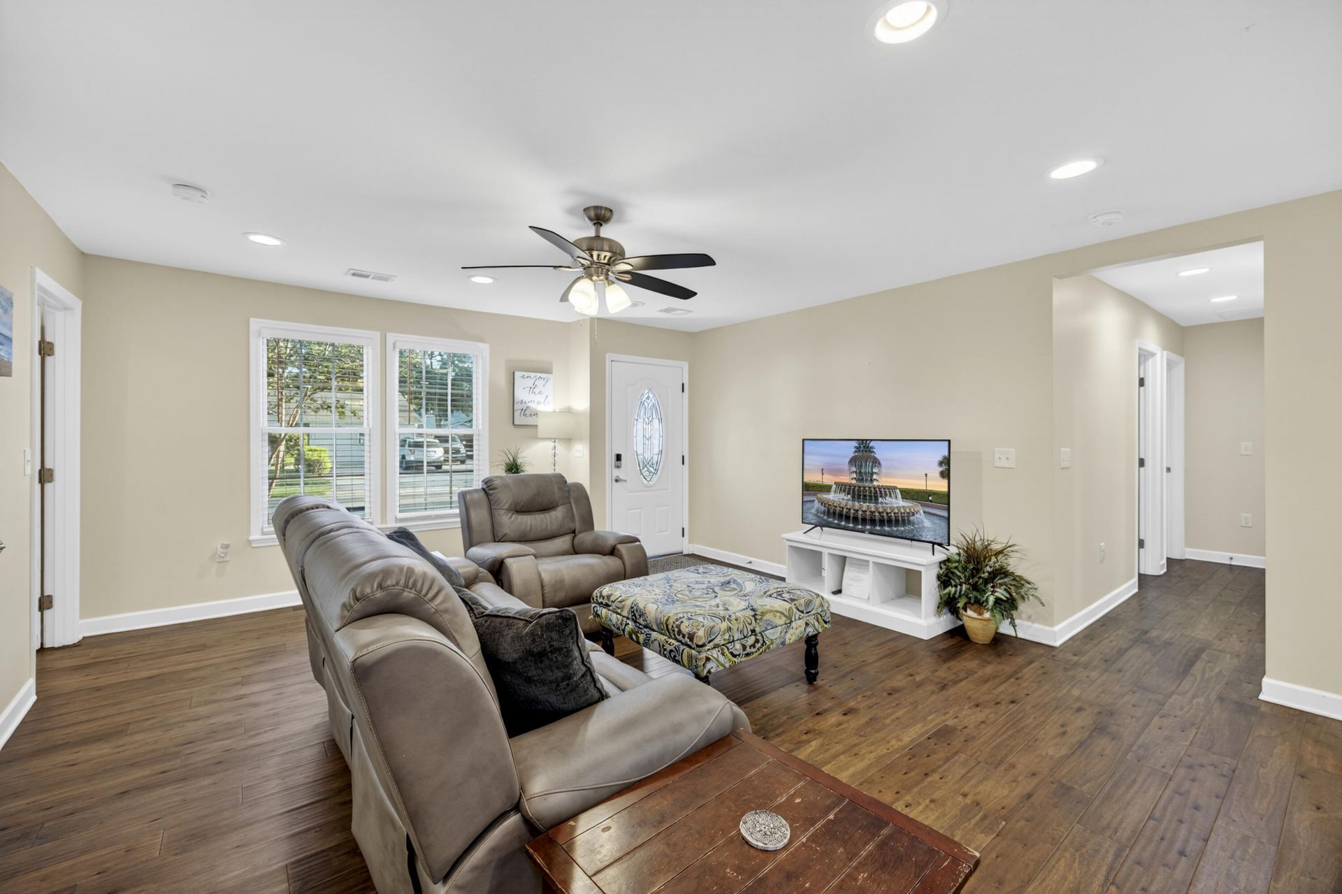 112 Pullman Avenue Photo 13