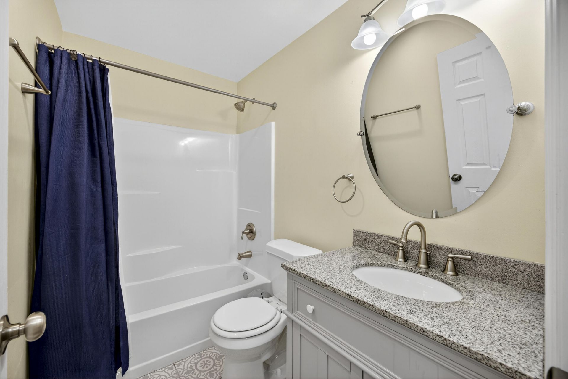 112 Pullman Avenue Photo 34