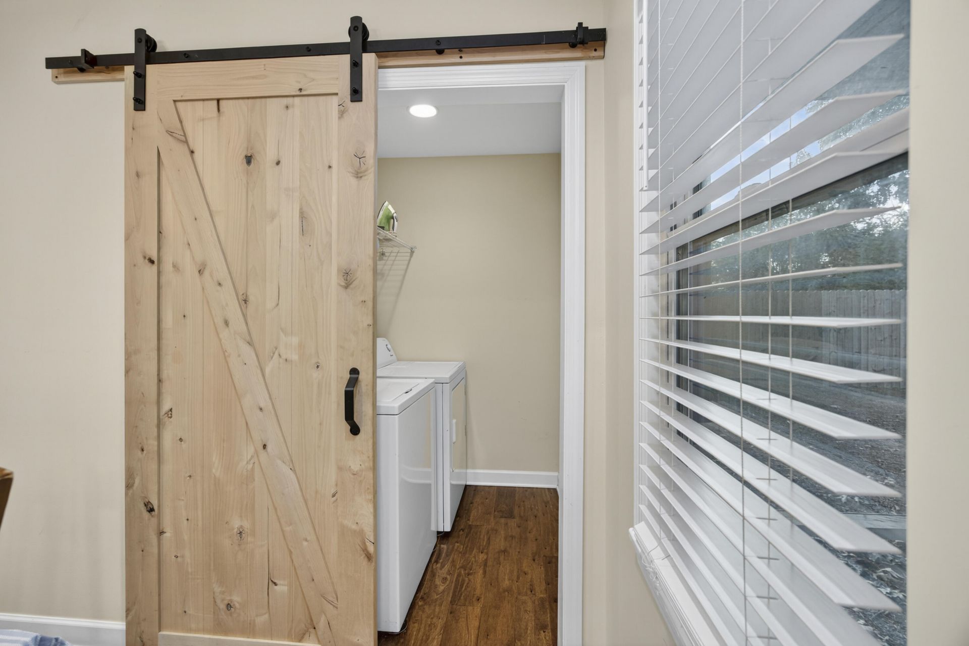 112 Pullman Avenue Photo 40