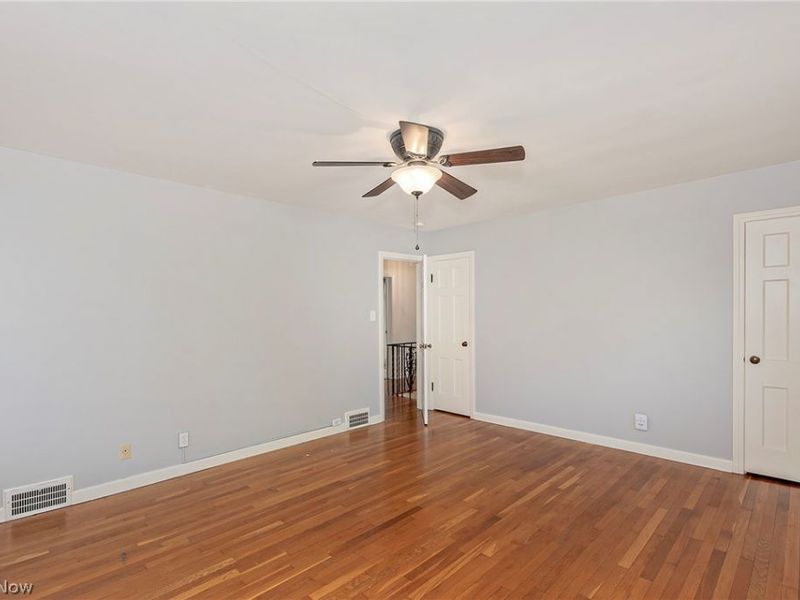 2619 Traymore Road, University Heights, OH 44118 Photo 24
