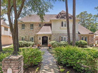 15111 Rose Cottage DR, Houston, TX 77069