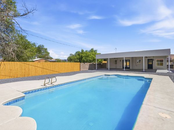 1905 Indian School Road NW, Albuquerque, NM 87104