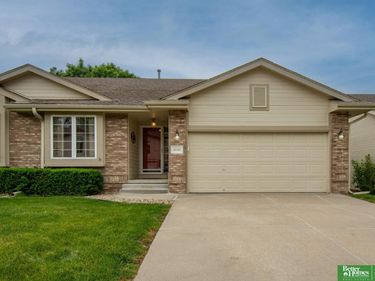 16569 Monroe Street , Omaha, NE 68135