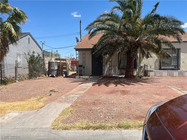 601 N 4th Street , Las Vegas, NV 89101