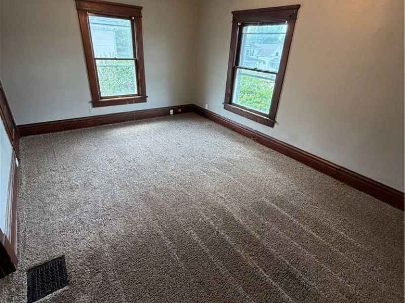 244 W Summit Street , Alliance, OH 44601 Photo 17