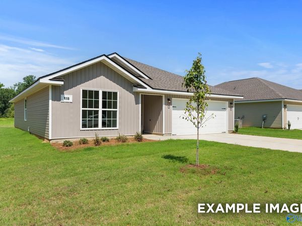 20136 Hillsborough Street, Athens, AL 35613