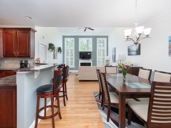 54 Pondside Drive, Unit 54, Bolton, MA 01740