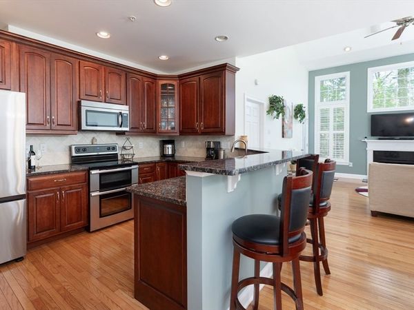 54 Pondside Drive, Unit 54, Bolton, MA 01740