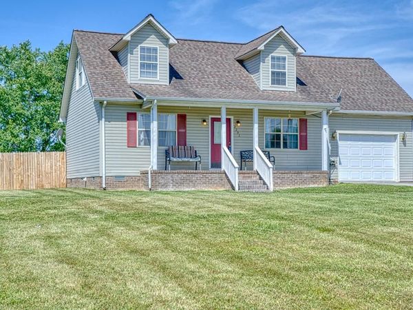 2292 Plunk Whitson Rd, Cookeville, TN 38501