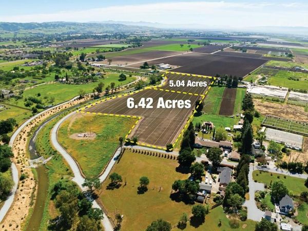83513032 Buena Vista Ave, Gilroy, CA 95020