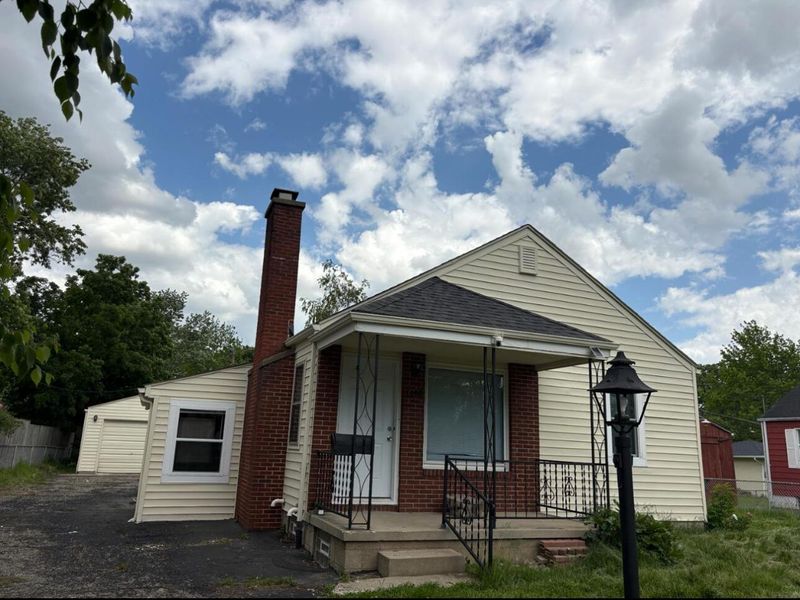 1680 Linwood Avenue , Columbus, OH 43207 Photo 3