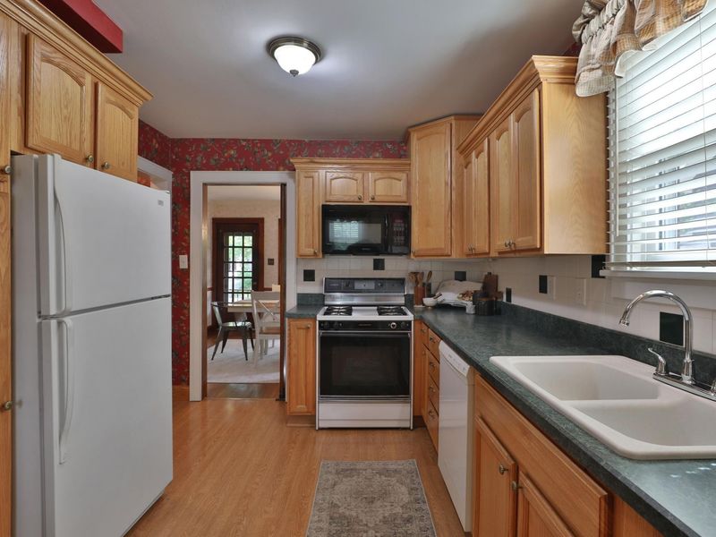 216 Chatham Road, Columbus, OH 43214 Photo 17