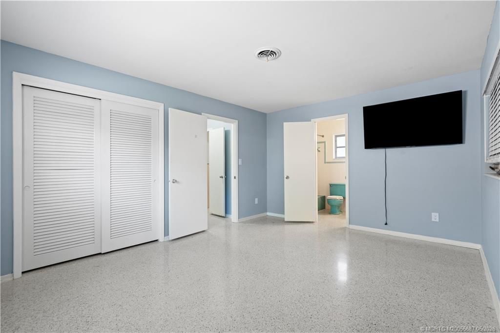 391 SE Edgewood Drive, Stuart, FL 34996 Photo