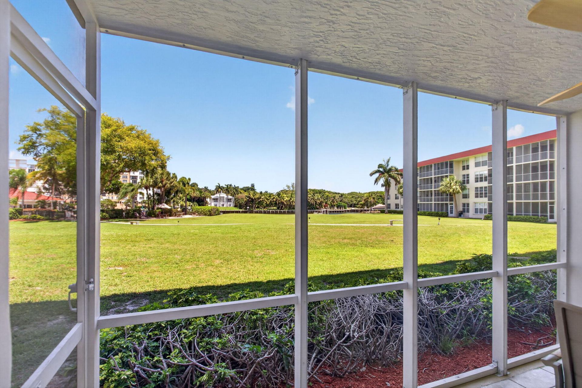 3150 NE 48th Court, Unit 104, Lighthouse Point, FL 33064 Photo