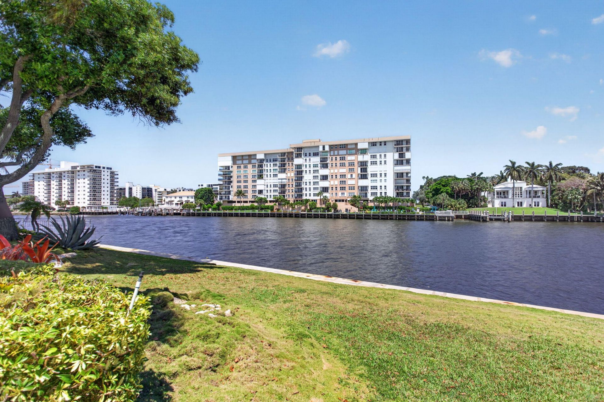 3150 NE 48th Court, Unit 104, Lighthouse Point, FL 33064 Photo