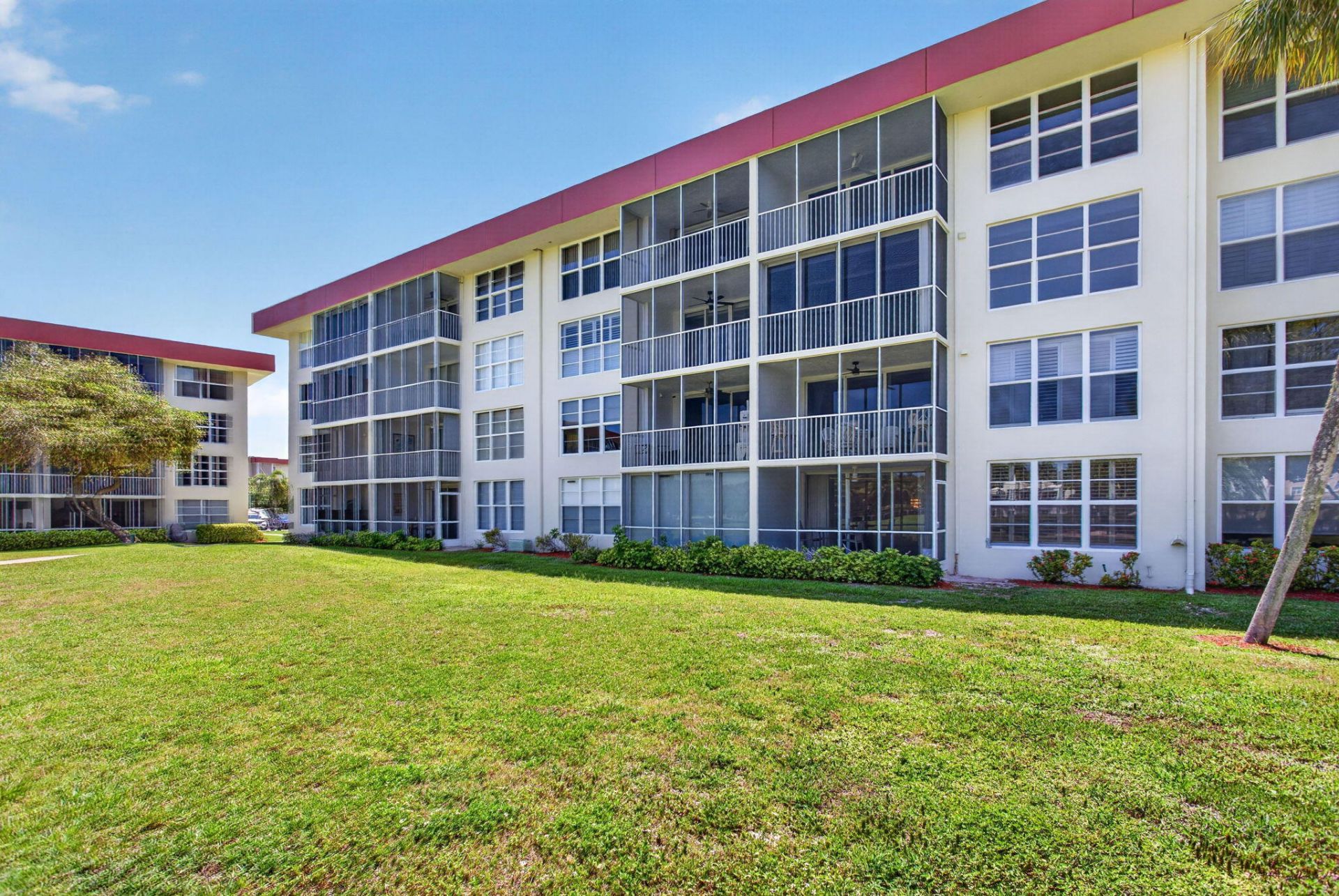 3150 NE 48th Court, Unit 104, Lighthouse Point, FL 33064 Photo