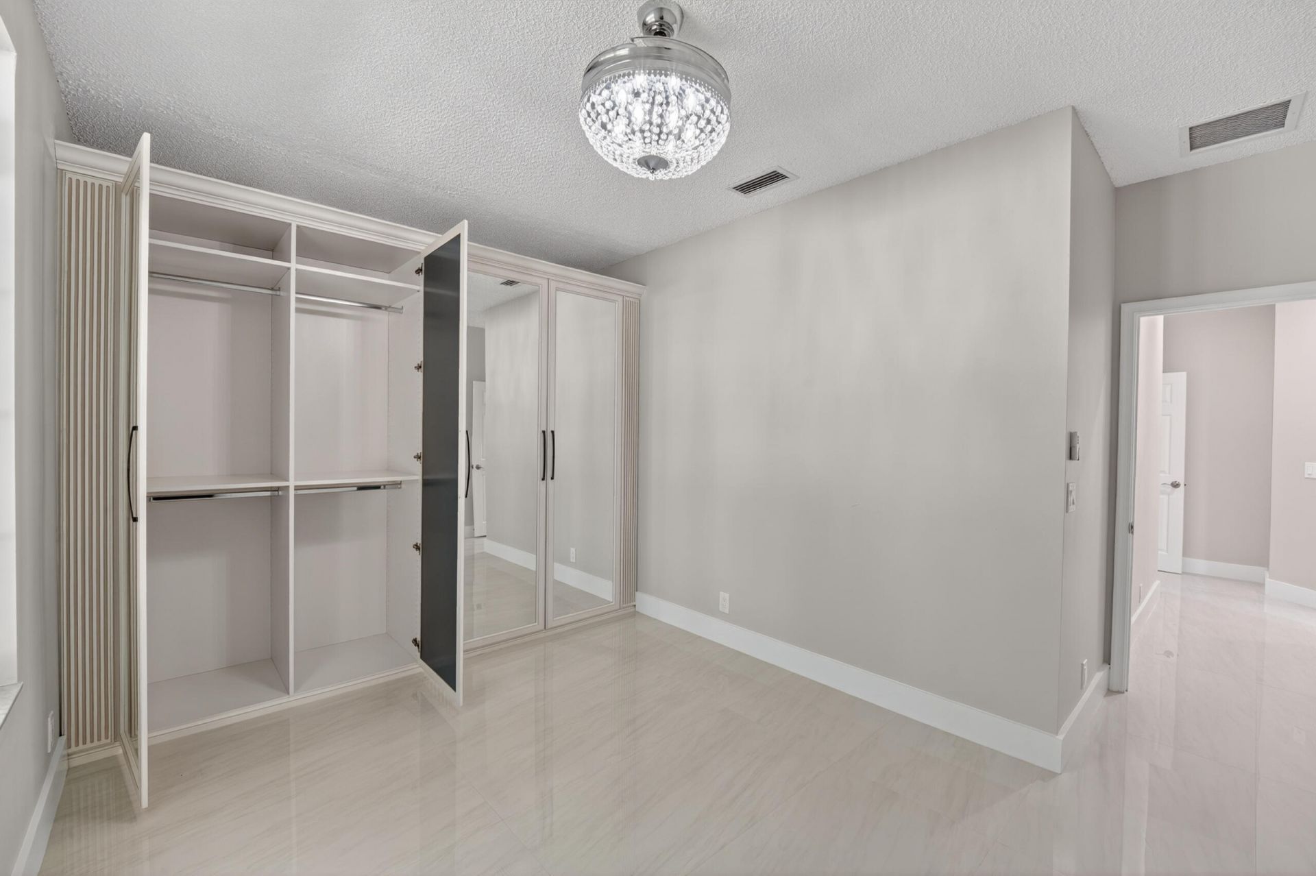 3043 Lakewood Drive, Weston, FL 33332 Photo