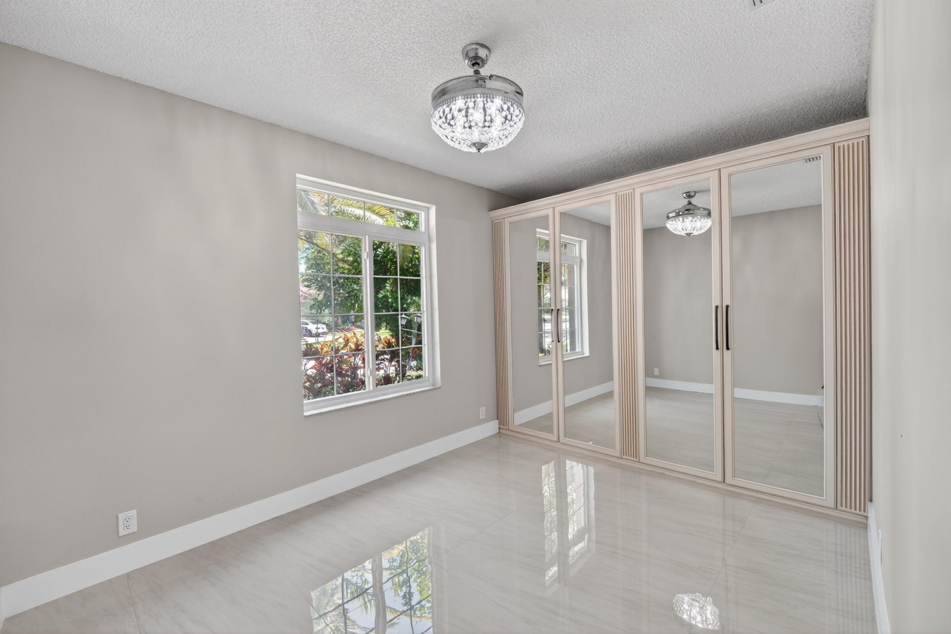 3043 Lakewood Drive, Weston, FL 33332 Photo