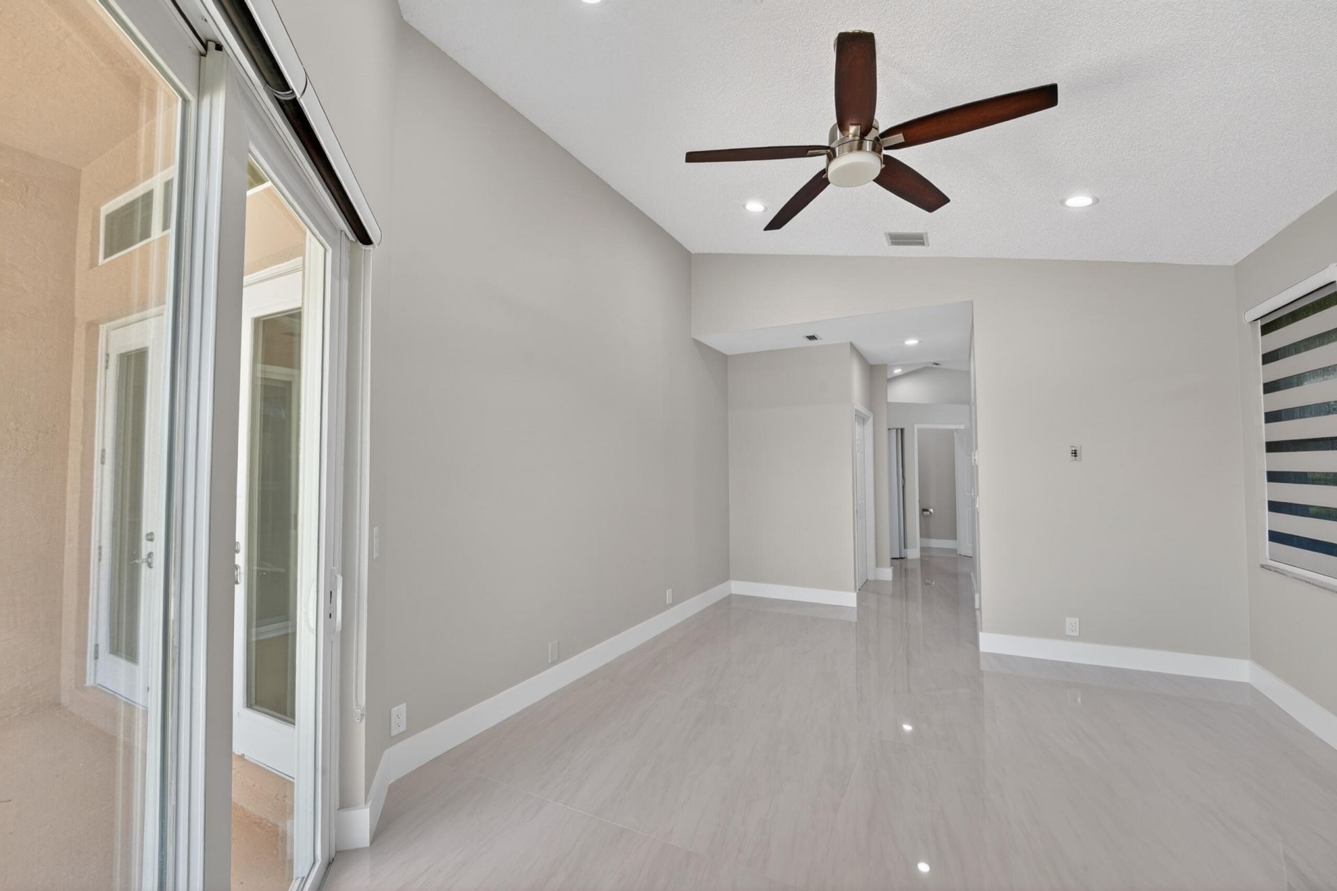 3043 Lakewood Drive, Weston, FL 33332 Photo