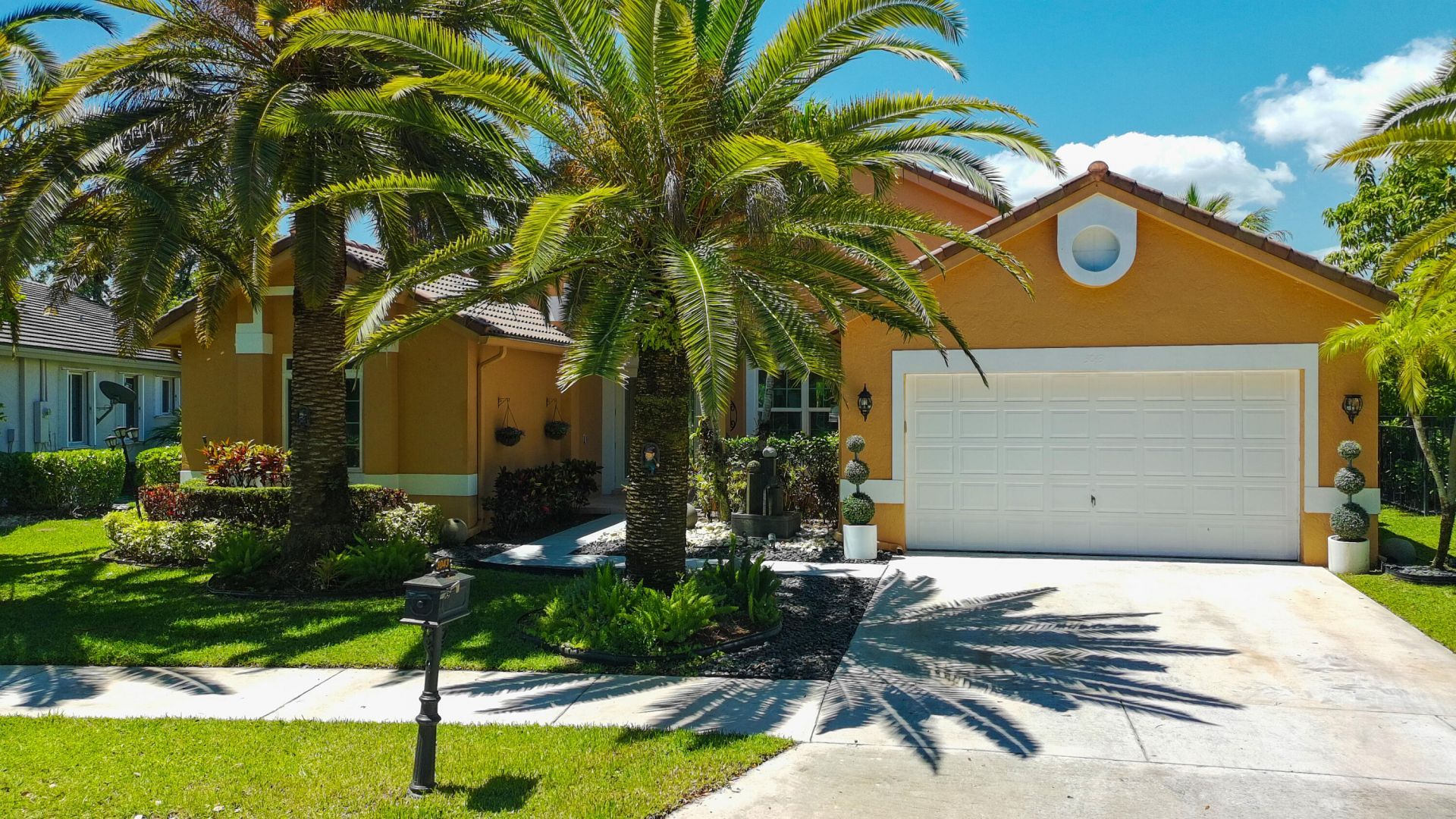 3043 Lakewood Drive, Weston, FL 33332 Photo