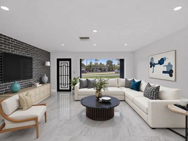 2740 NW 9th Lane, Wilton Manors, FL 33311