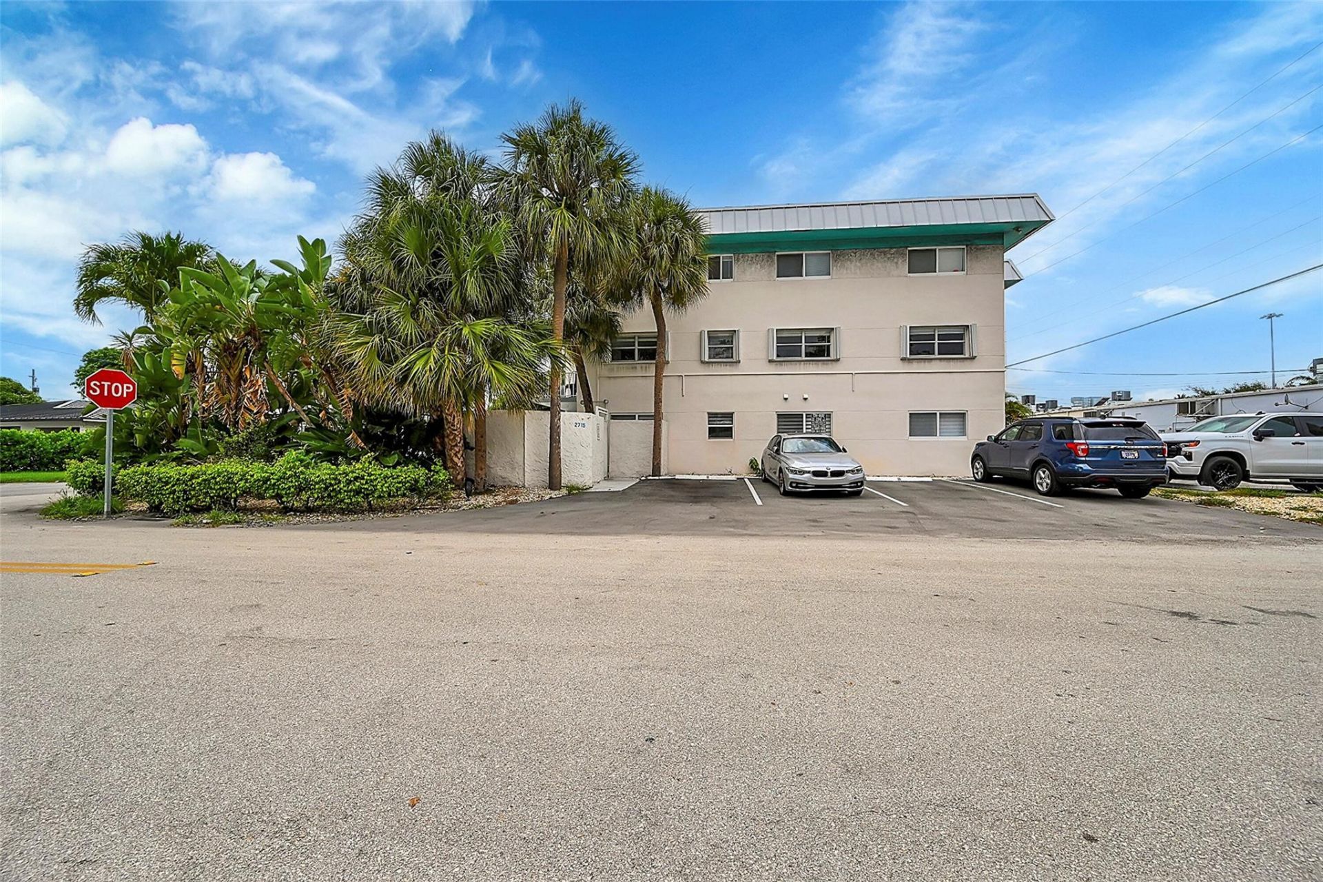 2715 NE 49th Street, Fort Lauderdale, FL 33308 Photo