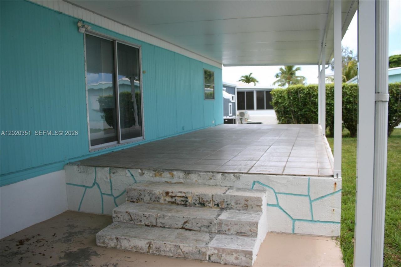 13 Old State Rd , Key Largo, FL 33037 Photo