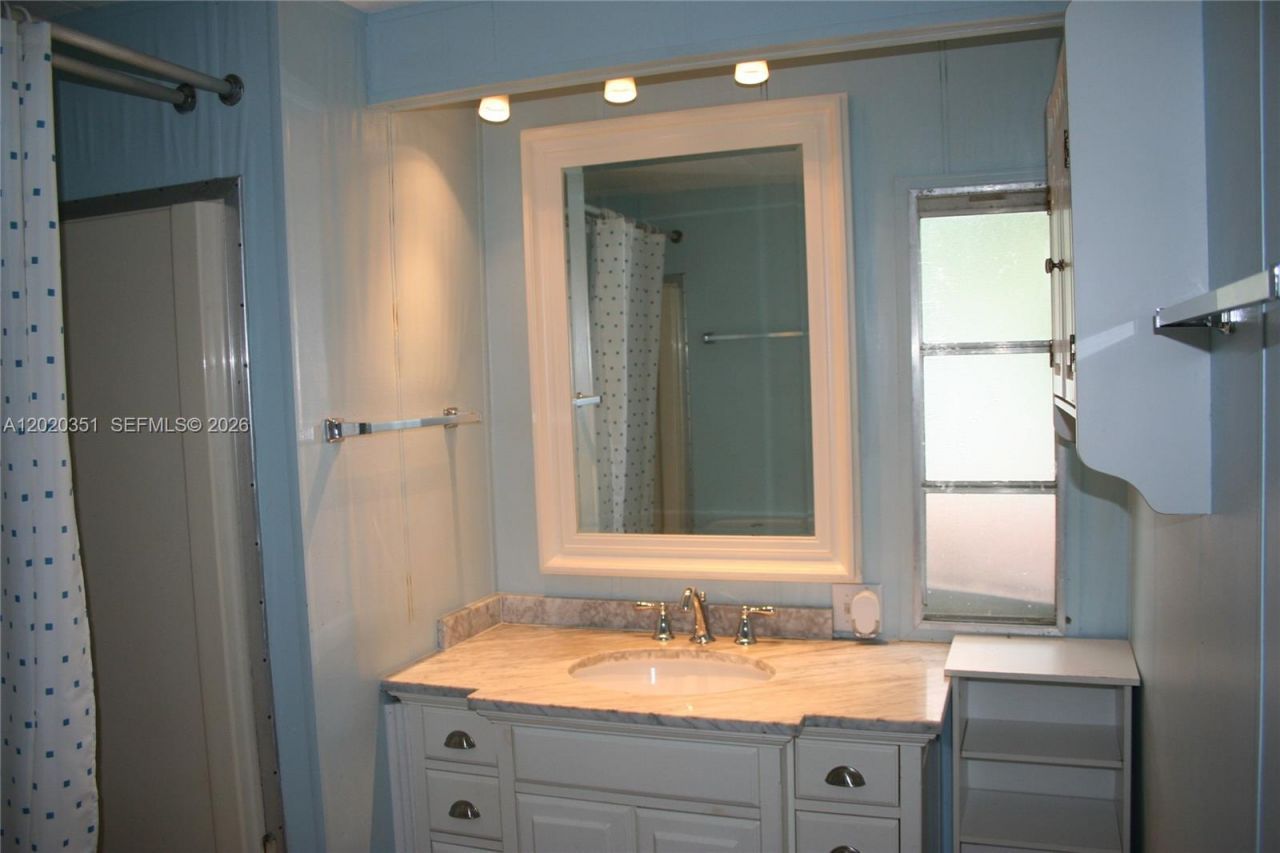 13 Old State Rd , Key Largo, FL 33037 Photo