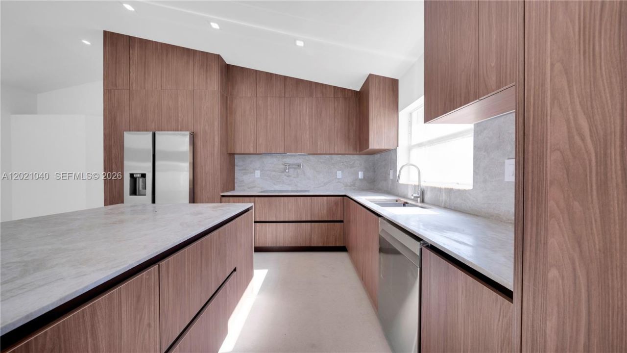 3330 SW 50th St , Hollywood, FL 33312 Photo