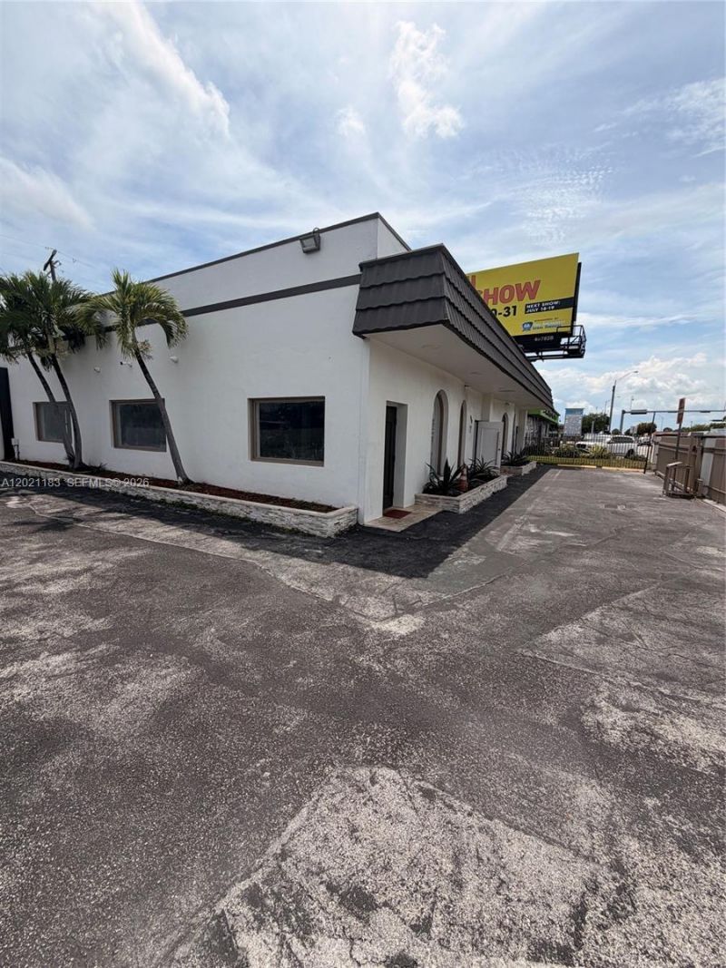 920 NW 119th St , Miami, FL 33168 Photo
