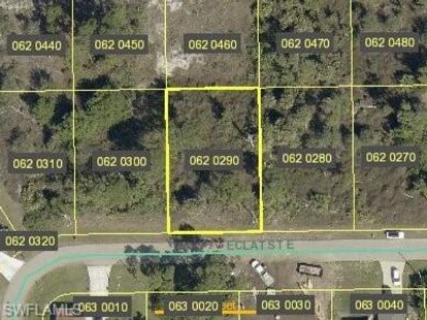 1217 Eclat ST E, LEHIGH ACRES, FL 33974