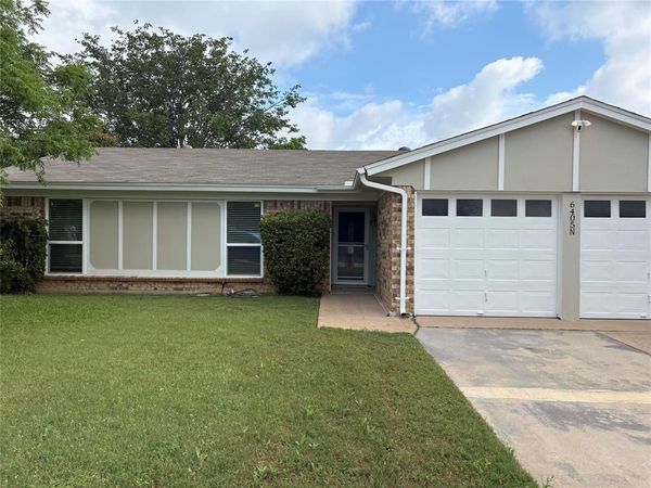 6405 Kary Lynn Drive N, Watauga, TX 76148