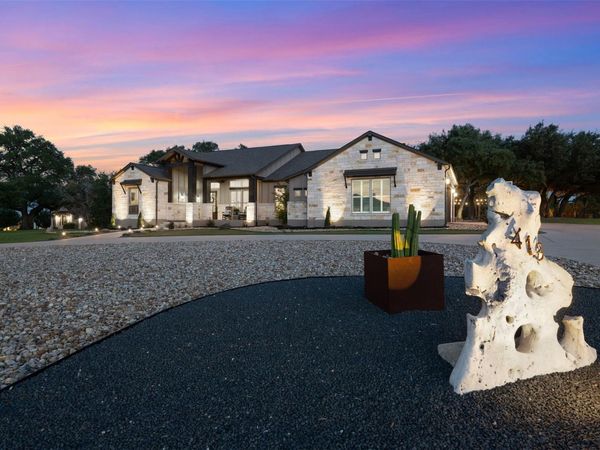 413 Umbrella Sky, Liberty Hill, TX 78642