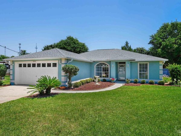 4375 Canton Ct, Gulf Breeze, FL 32563