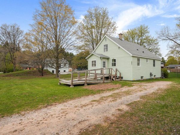 12871 Sunset Drive S, Traverse City, MI 49684