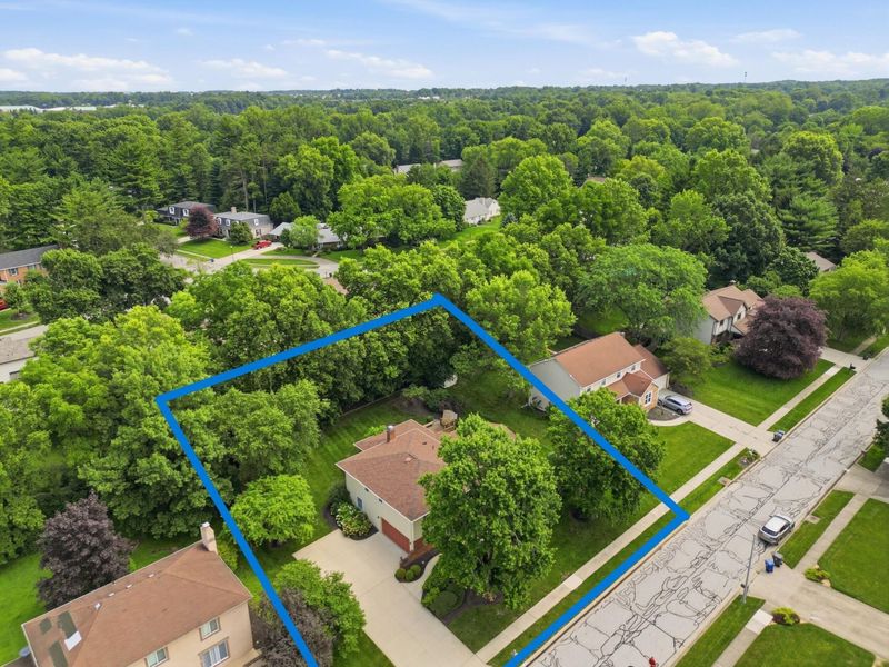 98 Walcreek Drive W, Gahanna, OH 43230 Photo 3