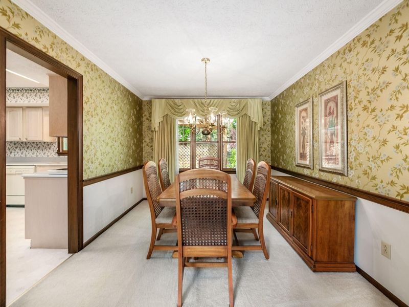 98 Walcreek Drive W, Columbus, OH 43230 Photo 30
