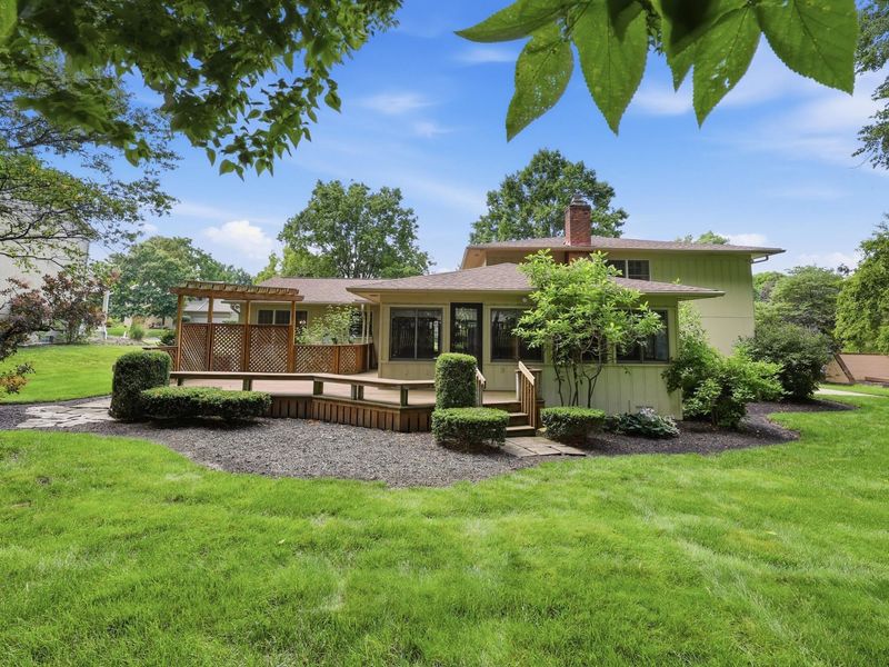98 Walcreek Drive W, Gahanna, OH 43230 Photo 6