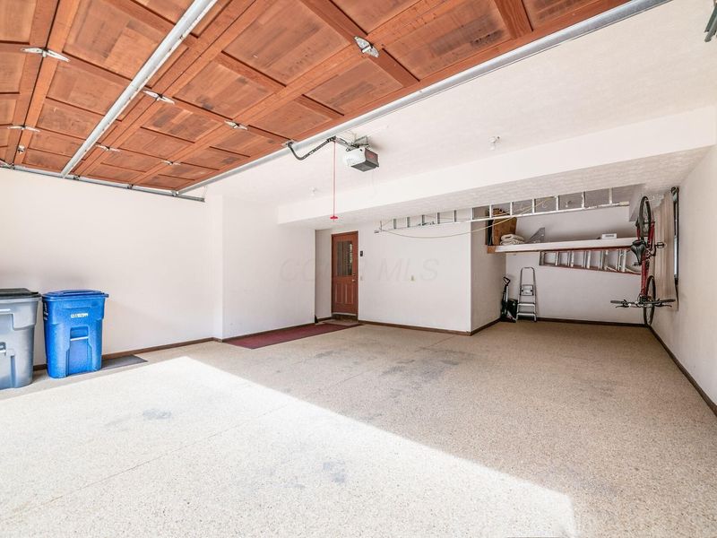 98 Walcreek Drive W, Columbus, OH 43230 Photo 60