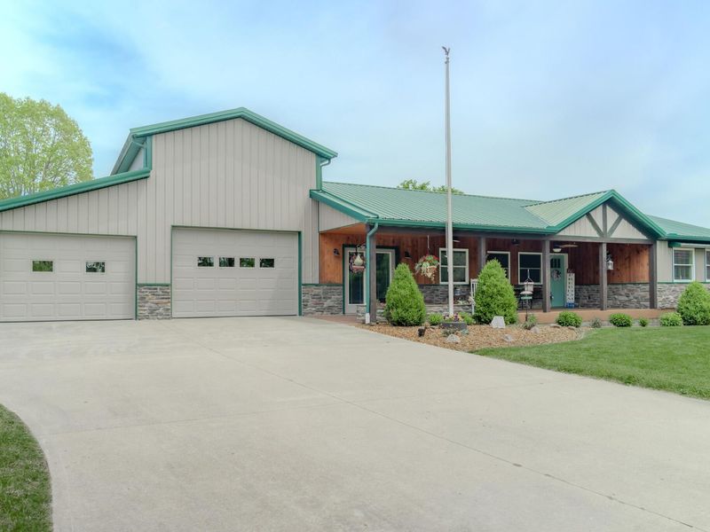 45746 Old State Route 21 , Caldwell, OH 43724 Photo 3