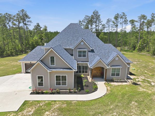 271 Plantation Trace , Longville, LA 70652