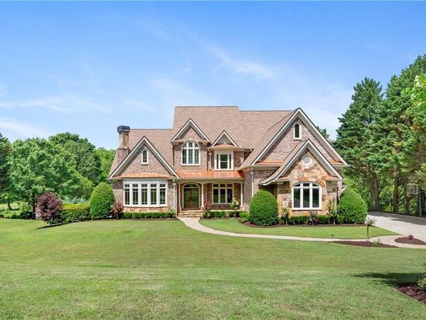 15884 Meadow King Court , Milton, GA 30004