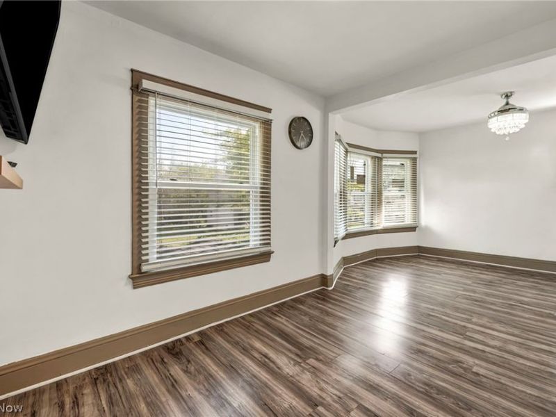 12015 Osceola Avenue, Cleveland, OH 44108 Photo 16